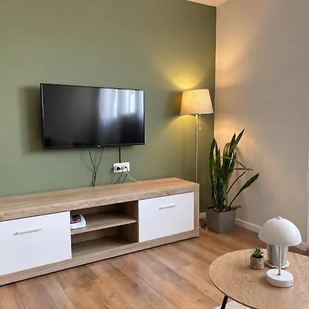 Port View 1 Bedroom With Sofa Bed, Buka Hospitality Apartment Thessaloniki
