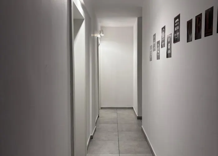 Port View 1 Bedroom With Sofa Bed