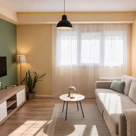 Port View 1 Bedroom With Sofa Bed Szaloniki